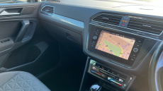 Volkswagen Tiguan 2.0 TDI Life 5dr DSG Diesel Estate